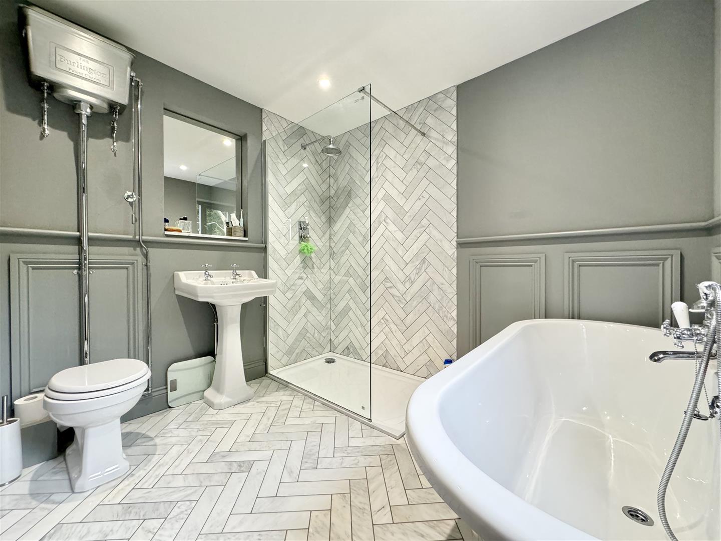 4 bed property in Tackleway, Hastings
